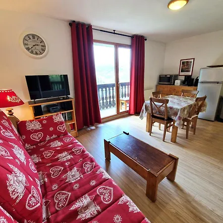 6/8 Pers, 2 Pieces, Cabine, Coeur De Valfrejus, Wifi, Animaux Admis Modane