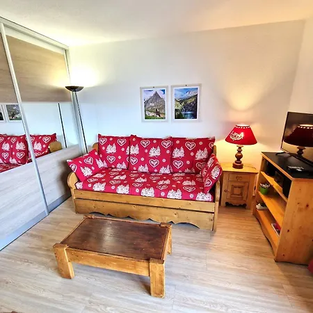 6/8 Pers, 2 Pieces, Cabine, Coeur De Valfrejus, Wifi, Animaux Admis Modane